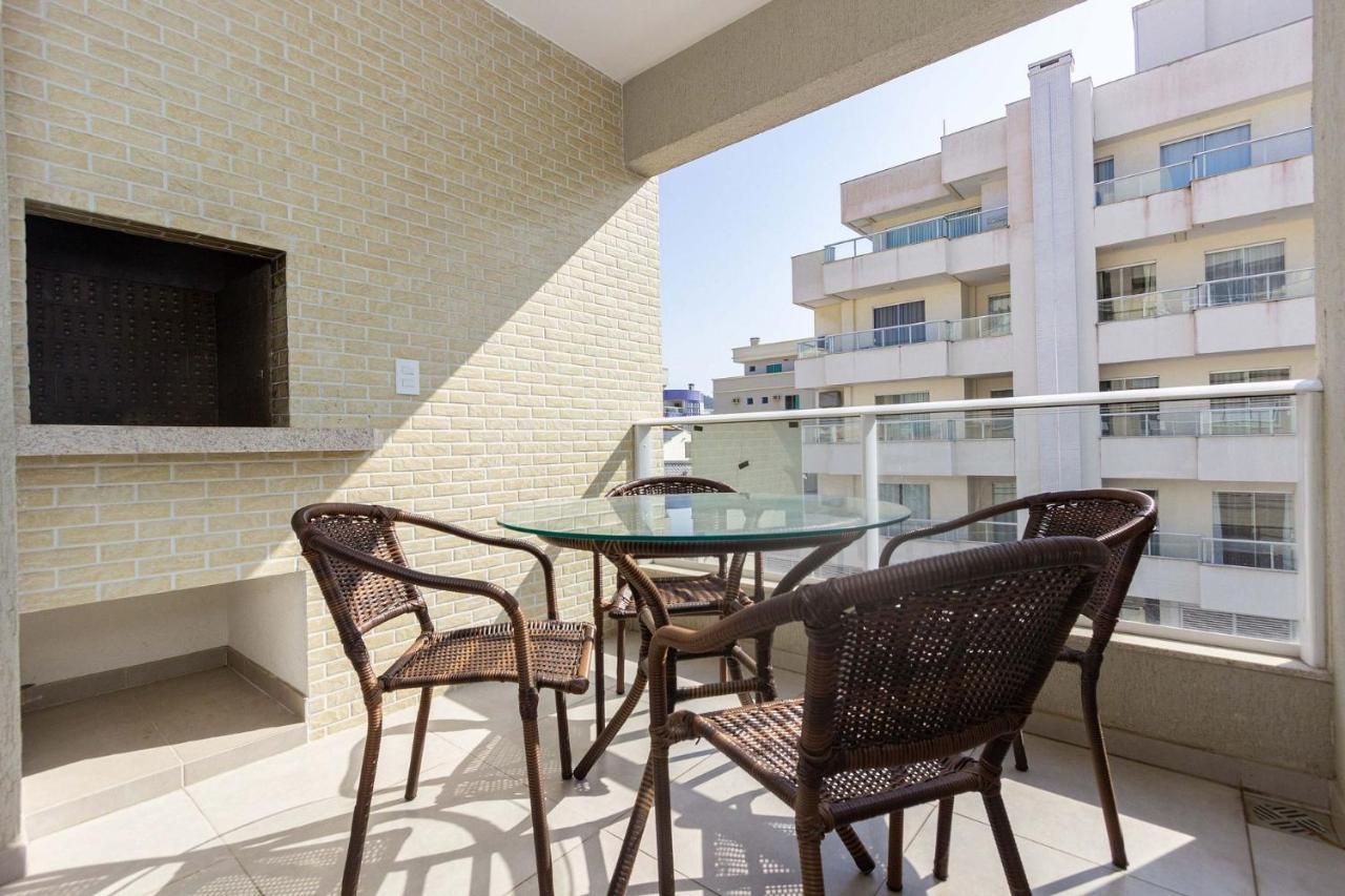 Riomaggiore 201 -Lindo Apartamento 200M Da Praia De Bombas - Excelente Custo Beneficio - Roupas De Cama E Toalhas Inclusas. Bombinhas Εξωτερικό φωτογραφία